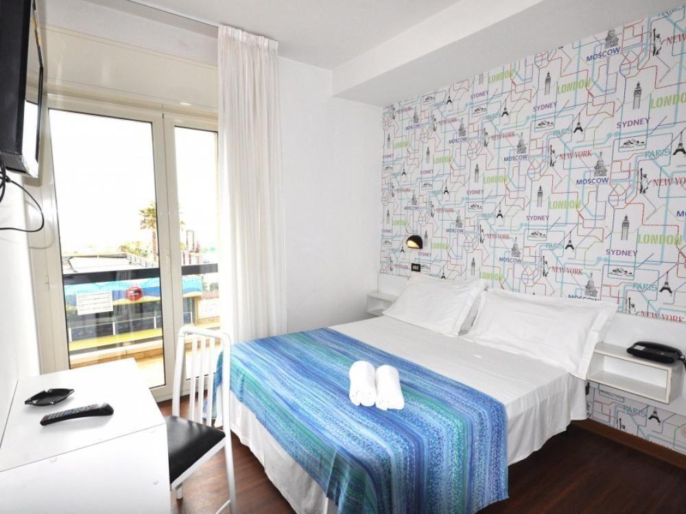 Hotel Adelphi Riccione Dış mekan fotoğraf