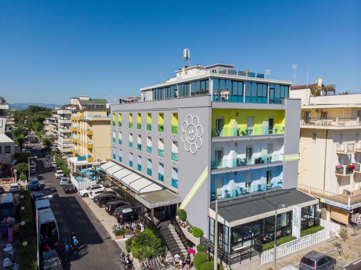 Hotel Adelphi Riccione Dış mekan fotoğraf